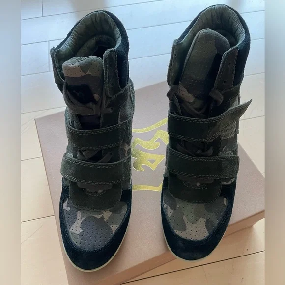 Ash camouflage sneakers clearance